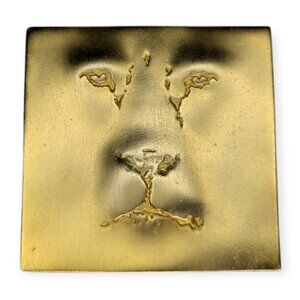 Vintage JJ Signed Lion Cat Face Brooch/Pin Gold Tone 1 3/4" Square